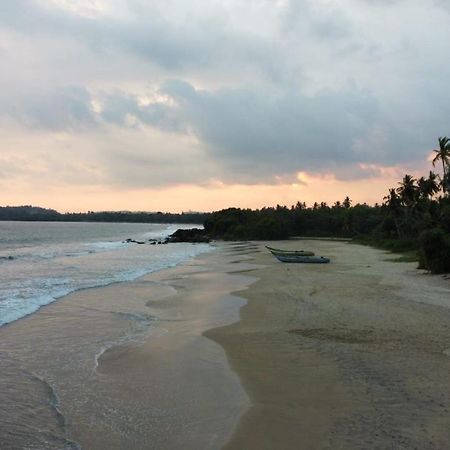 Hiru Villa แทนกาลเล ภายนอก รูปภาพ